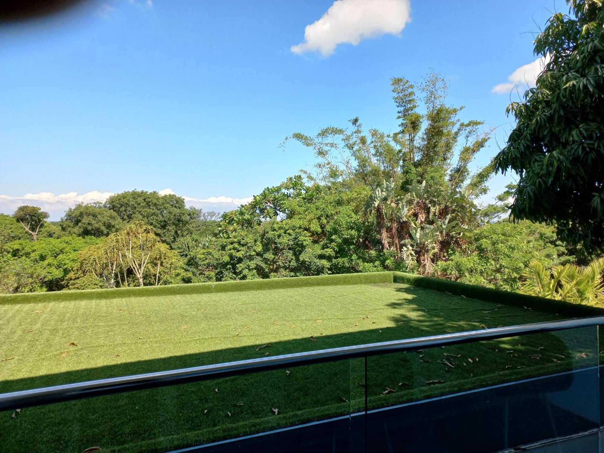 Serene-Estate Boutique Guesthouse Saint Lucia Estuary Quarto foto